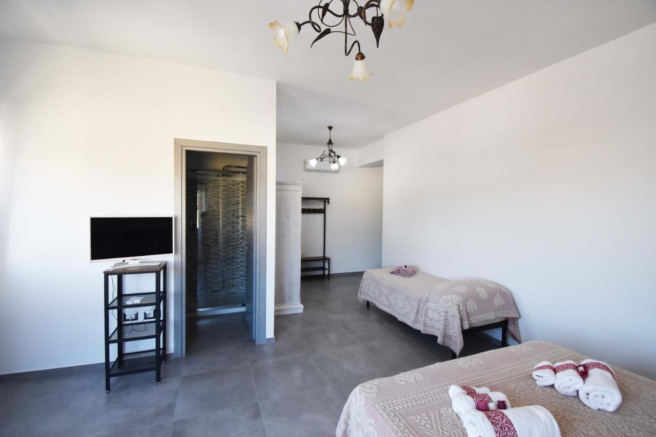 B&B Centrale Tortoli Exterior photo